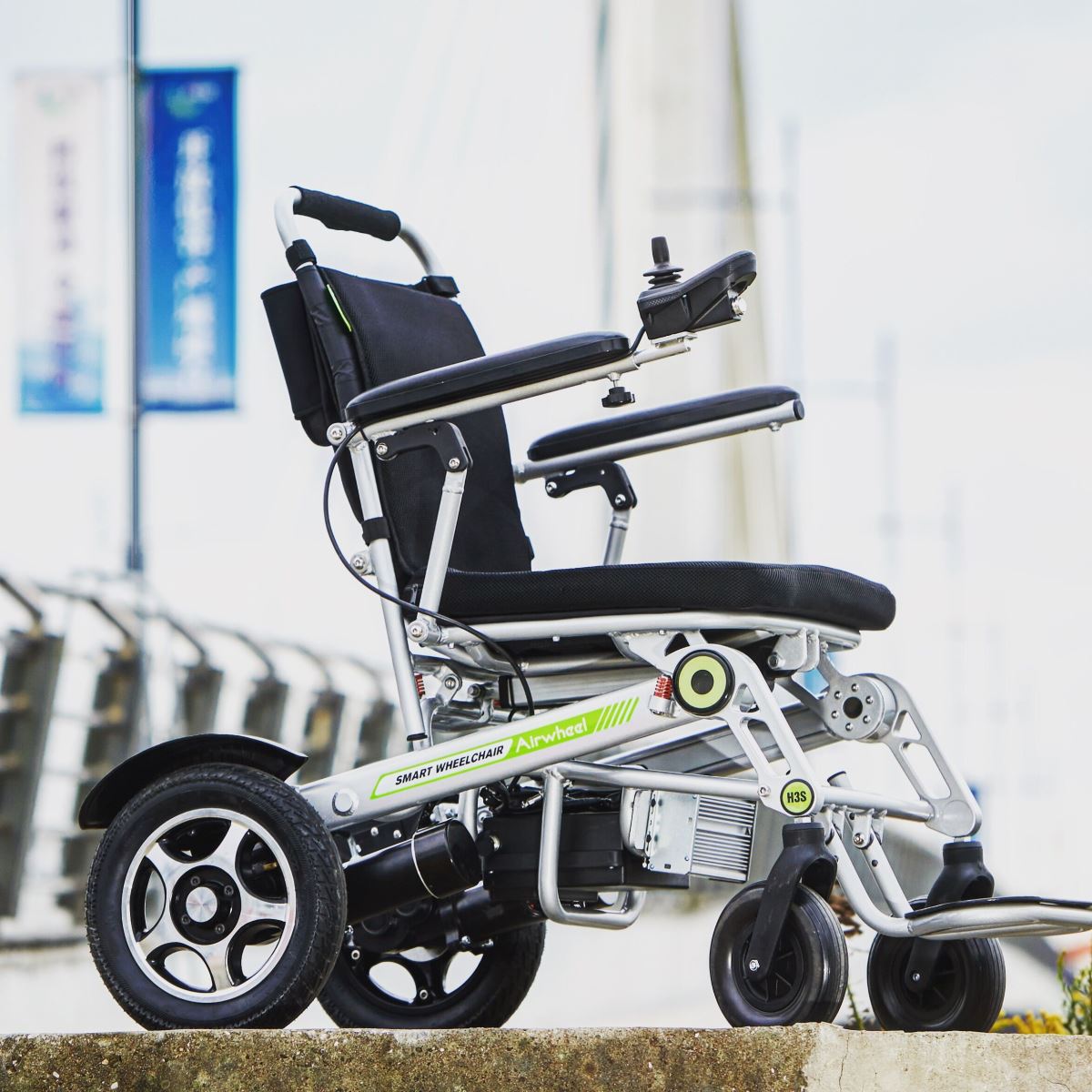 Airwheel H3S power chair(2).