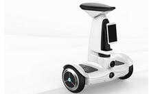 Airwheel S9-Service-Roboter ist eine Kombination aus Mode und Funktion